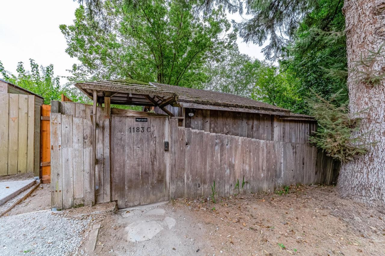 Magic Garden Villa Arcata Exterior photo